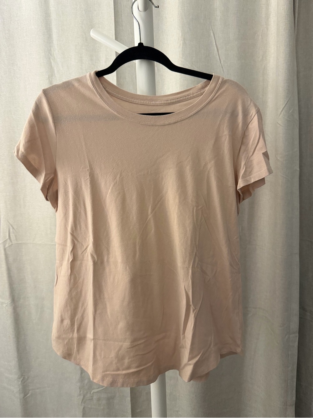Abercrombie & Fitch Short Sleeve Crew Tee - Light Blush